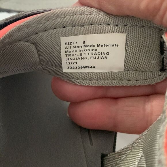 NWT Northside Lightweight Flexible Water Resistant Gray Pink Sandals Size 8 - Picture 11 of 12